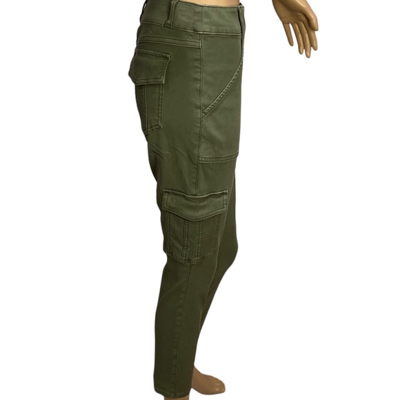 SPANX Stretch Twill Ankle Cargo Pants Soft Sage Green Size Medium Petite NWT - Picture 5 of 10